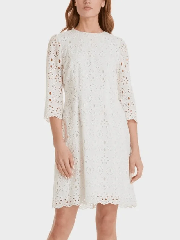 Marc Cain T Collections White Floral Broderie Anglaise Dress SC 21.51 W16 110 Cocktail floral dresses